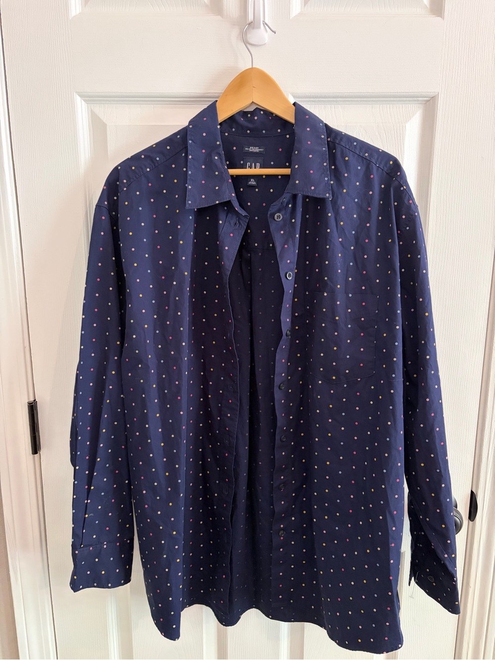 GAP women’s “Big Shirt” Navy Button-Down with Multicolor Dots - Size XL